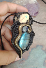Load image into Gallery viewer, PREORDER Ayahuasca Yage Spirit Necklace | Shamanic Healing Sacred Plants Psychedelic Jewelry - LABRADORITE