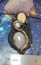 Load image into Gallery viewer, PREORDER Ayahuasca Yage Spirit Necklace | Shamanic Healing Sacred Plants Psychedelic Jewelry - ROSE QTZ
