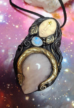 Load image into Gallery viewer, PREORDER Ayahuasca Yage Spirit Necklace | Shamanic Healing Sacred Plants Psychedelic Jewelry
