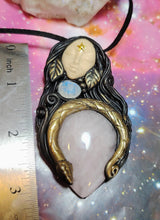 Load image into Gallery viewer, PREORDER Ayahuasca Yage Spirit Necklace | Shamanic Healing Sacred Plants Psychedelic Jewelry
