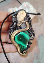 Load image into Gallery viewer, PREORDER Ayahuasca Yage Spirit Necklace | Shamanic Healing Sacred Plants Psychedelic Jewelry  MALACHITE
